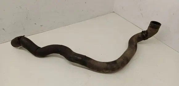 Volkswagen Touran I Engine coolant pipe/hose