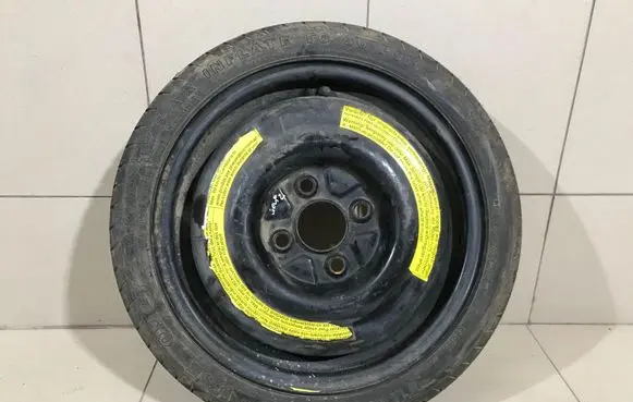 Volkswagen Golf II R14 spare wheel 8576010250