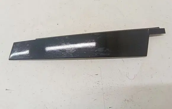 Mercedes-Benz C W204 Other front door trim element A2046900287