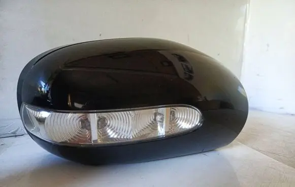 Mercedes-Benz E W211 Plastic wing mirror trim cover A2038201421 413135442 702404R