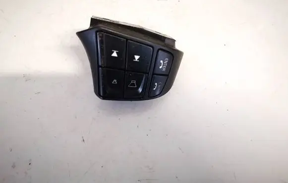 Volvo V50 Steering wheel buttons/switches 30739640