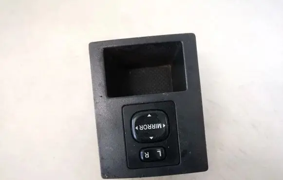 Toyota RAV 4 (XA30) Wing mirror switch 5892542020 58925-42020