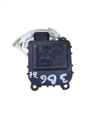 Volkswagen PASSAT B5 Air flap motor/actuator 8D1820511E