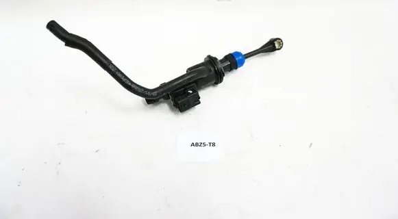 Renault Captur Clutch slave cylinder 306107761R