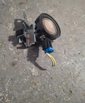 Audi Q7 4M Front door speaker 4M0035399N 3563631020