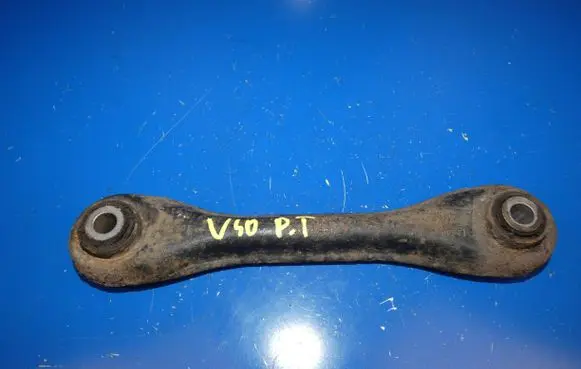 Volvo V40 Rear control arm