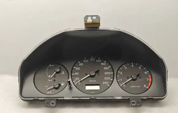 Mazda 626 Speedometer (instrument cluster) FDGE6VD