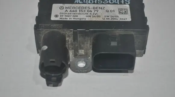Mercedes-Benz A W169 Glow plug pre-heat relay A6401530479 899087000