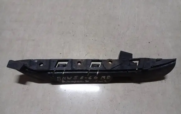 BMW 5 E60 E61 Front bumper mounting bracket 7033706