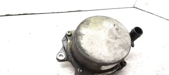 Vacuum pump