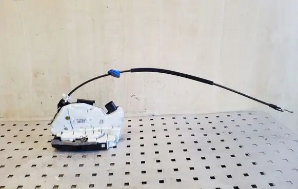Front door lock