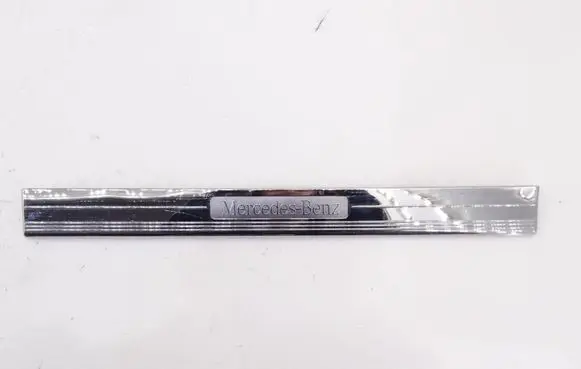 Mercedes-Benz CLS C219 Front sill trim cover A2196800135