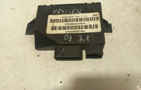 Chrysler Voyager Sliding door control unit/module P04686687AK TRH05628398D