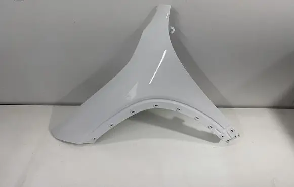 Mercedes-Benz EQB Fender A2438810100