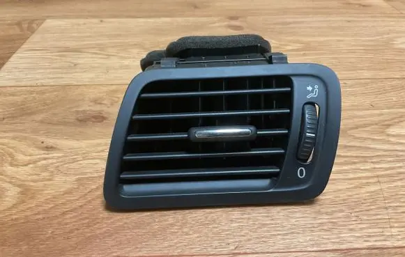 Volkswagen PASSAT B6 Dashboard side air vent grill/cover trim 3C1819701E PCABS P0108666