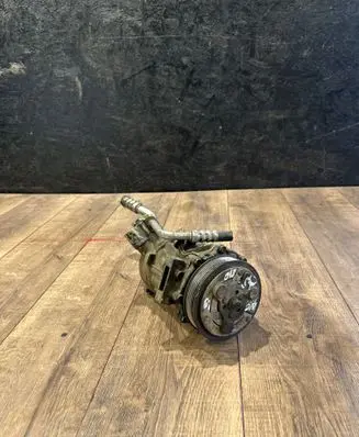 Opel Signum Air conditioning (A/C) compressor (pump) 93187228 6854089