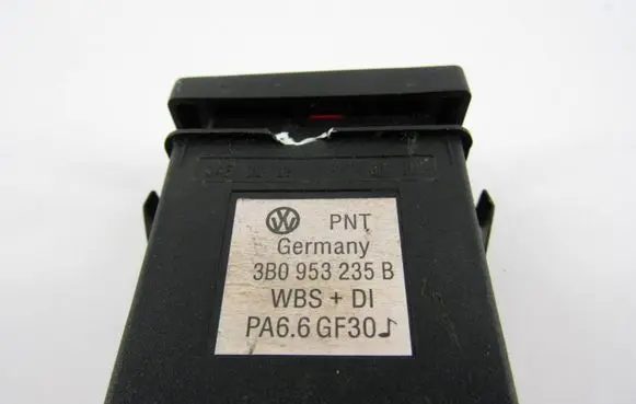 Volkswagen PASSAT B5.5 Hazard light switch 3b0953235b
