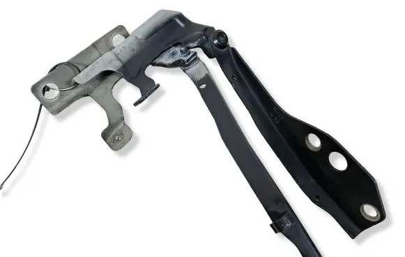 Volvo S40 Engine bonnet/hood hinges 30753597 30753598