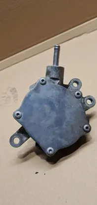 Toyota Avensis T270 Vacuum pump