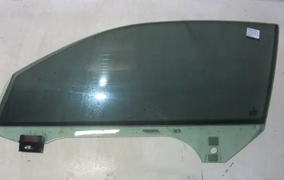 BMW 3 E92 E93 Front door window glass four-door 7145921