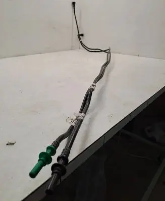 Dacia Sandero III Fuel line pipe 175063078R 164460822R