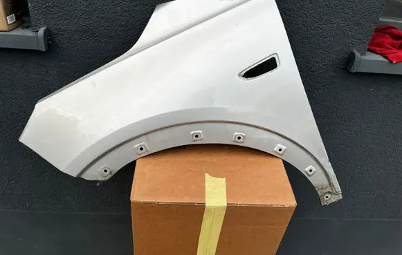 Opel Crossland X Fender