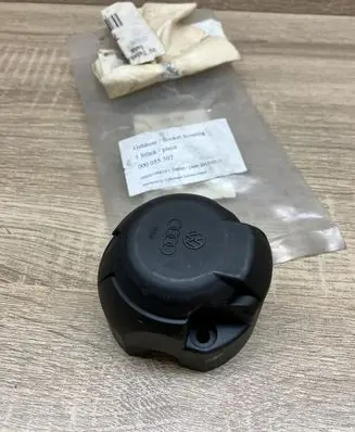 Volkswagen PASSAT B7 Tow bar trailer control unit/module 000055307