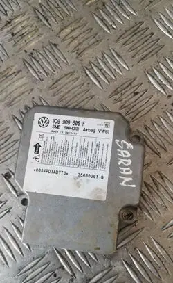 Volkswagen Sharan Airbag control unit/module 1c0909605f