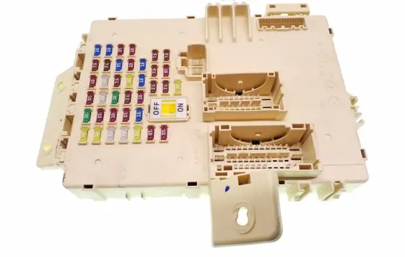 Hyundai i40 Fuse module 919503Z010