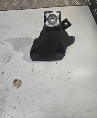 Audi A6 S6 C6 4F Engine mounting bracket 4F0199308AB