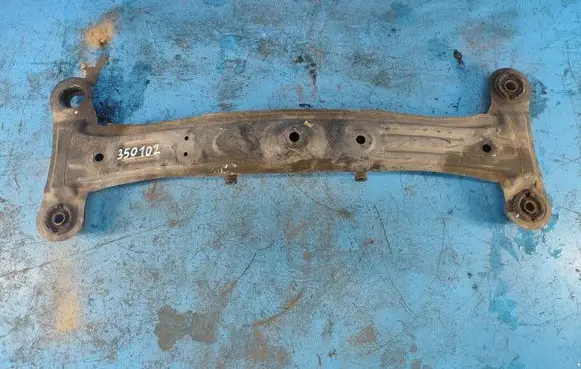 Lexus ES 250 - 300 - 330 Rear coil spring 5120633040
