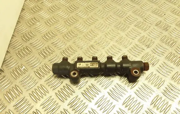 Fuel main line pipe