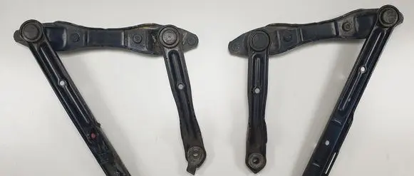 Mercedes-Benz 190 W201 Engine bonnet/hood hinges