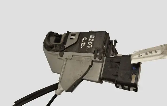 Citroen C5 Rear door lock 574394 A01776