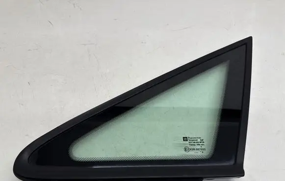 Opel Zafira A Front triangle window/glass 13121356