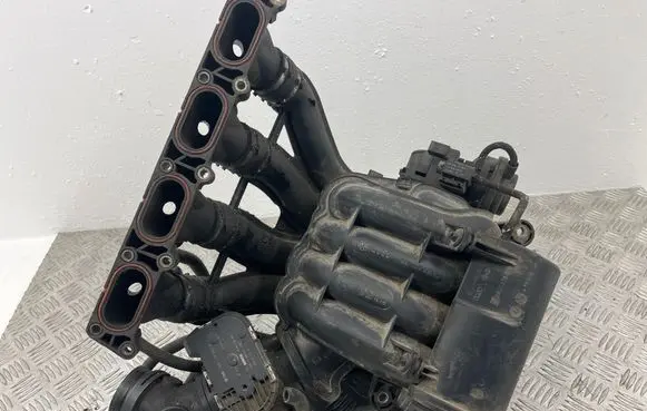 Audi A4 S4 B7 8E 8H Intake manifold 06B133210BJ 2900313819