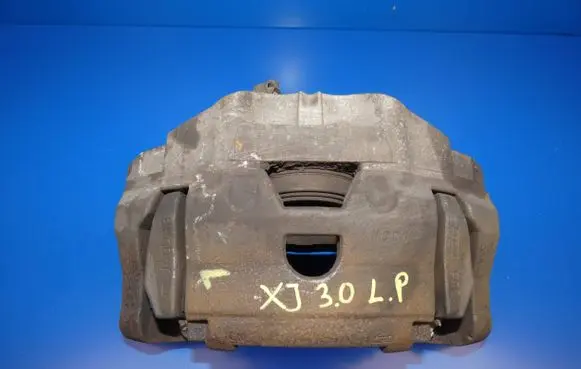 Jaguar XJ X351 Front brake caliper