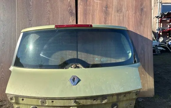 Tailgate/trunk/boot lid
