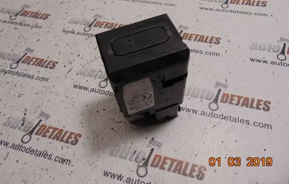Toyota Corolla Verso AR10 Ignition lock 626399000