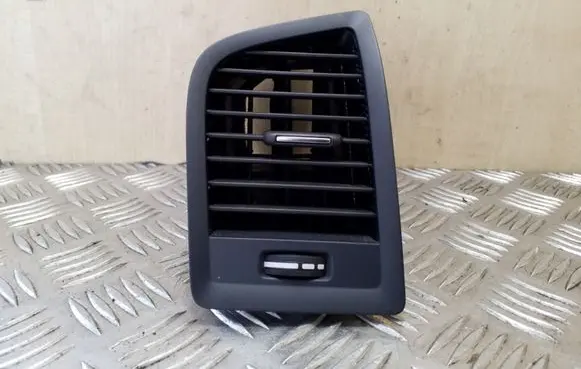 Volvo XC60 Dashboard side air vent grill/cover trim 1009820