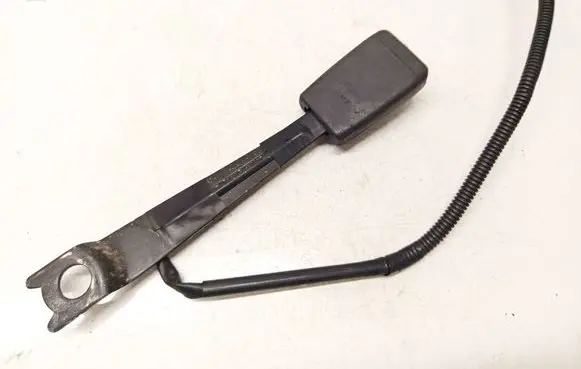 Toyota Corolla E120 E130 Front seatbelt buckle 