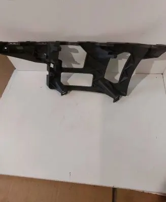 Ford Mondeo MK IV Front bumper mounting bracket