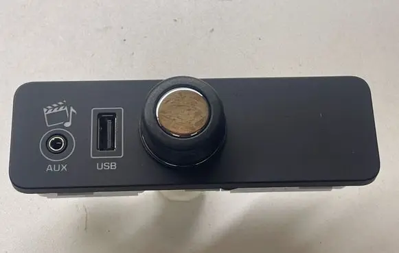 Land Rover Range Rover L405 USB socket connector CPLA19C166CB 14011590430X