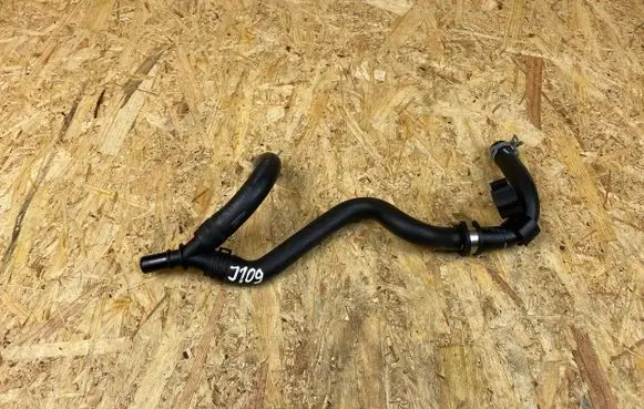 Volvo XC40 Engine coolant pipe/hose 8889691740 32138587 2112117
