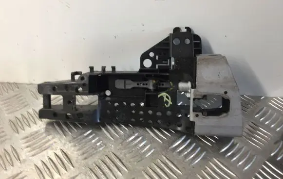 Audi Q5 SQ5 Front door coupe exterior handle/bracket 8T2837886B