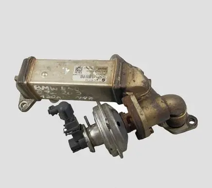 BMW 5 E60 E61 EGR valve cooler 7800653 L4324006