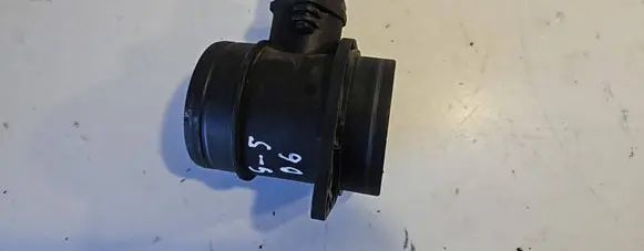 Volkswagen Golf V Mass air flow meter 0281002531 038906461B