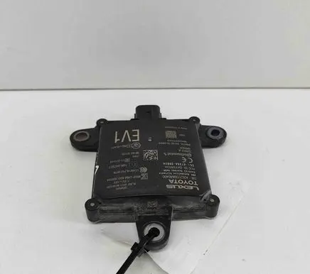 Toyota RAV 4 (XA50) Blind spot module A2C7730680400 4135ASRR3A