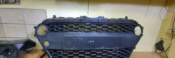 Hyundai i10 Front bumper lower grill MIA9843