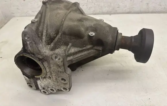 Volvo XC70 Gearbox transfer box case P31256301